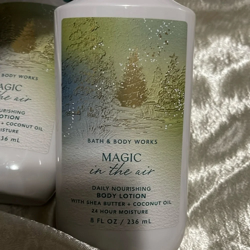 NEW - Bath & Body Works. Magic in the Air